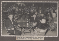 Vue des tables en extérieur.