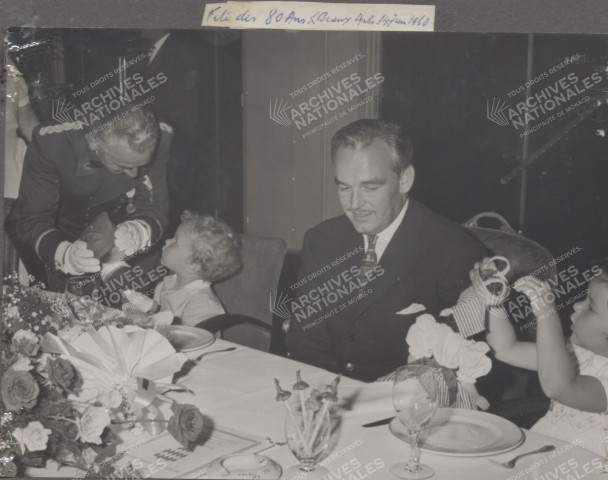 Vue de la table princière.